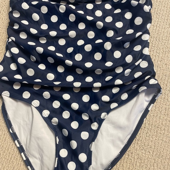 717. Woman’s One Piece Monokini Retro Swimsuit - Picture 6 of 10